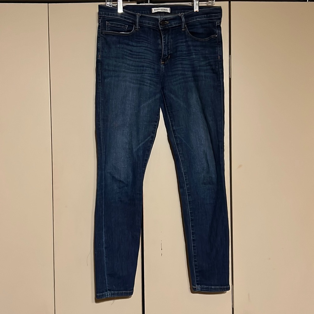 Banana republic skinny ankle jeans. Size 28